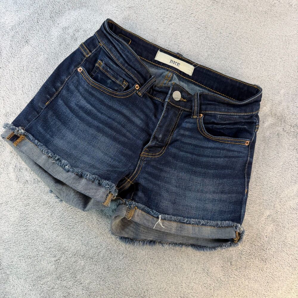 BKE Peyton Women's Denim Shorts Size 25 Dark Wash Stretch Cuffed Frayed Hem Mid